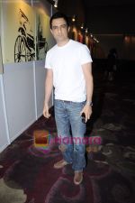 Sanjay Suri at Art preview in Westin Hotel, Goregaon, Mumbai on 27th Feb 2011 (2).JPG